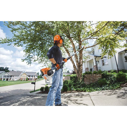 STIHL® HT 135 Z – 14in Gas Telescoping Pole Pruner | 36.3cc STIHL® Engine