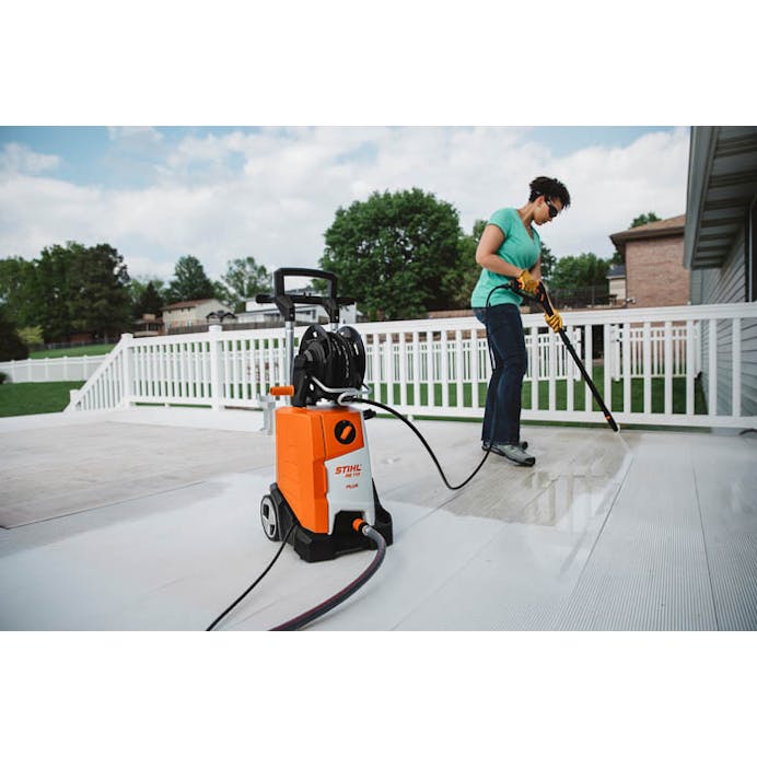 STIHL® RE 110 PLUS – Electric Pressure Washer | 2000 PSI Corded Power