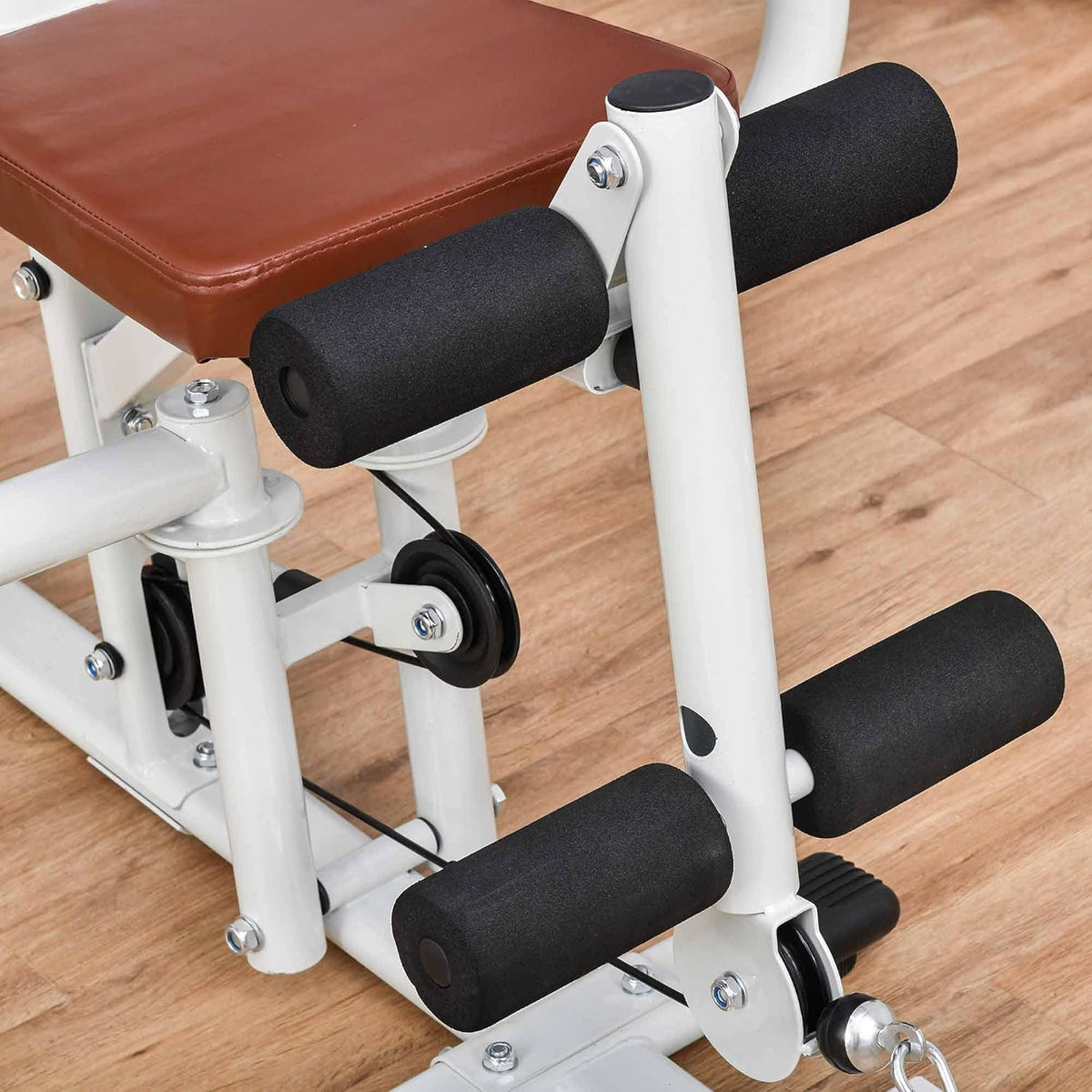 HOMCOM Multistation: Kraftstation mit Latzug, Butterfly & 45 kg Gewichtenl