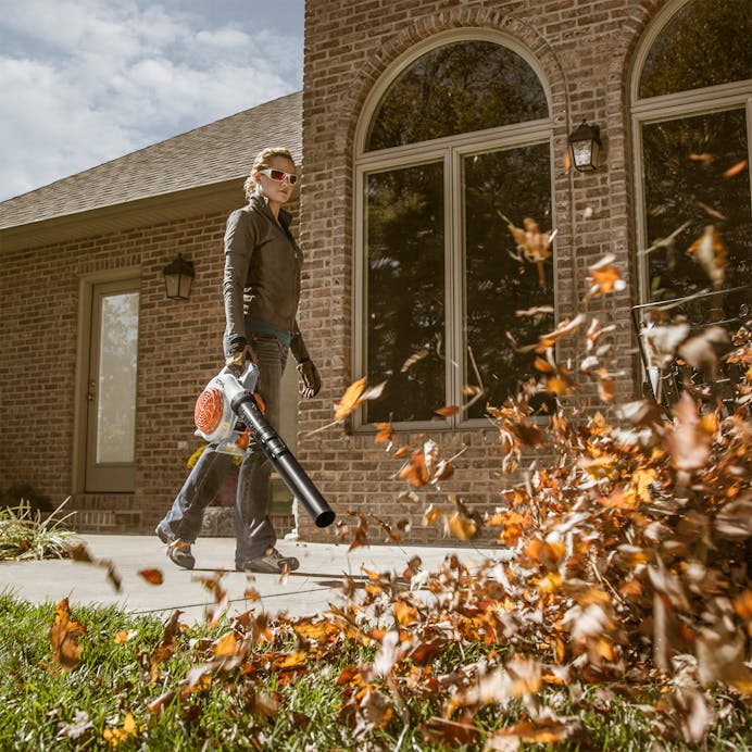 STIHL BLOWER  BG 56 C-E