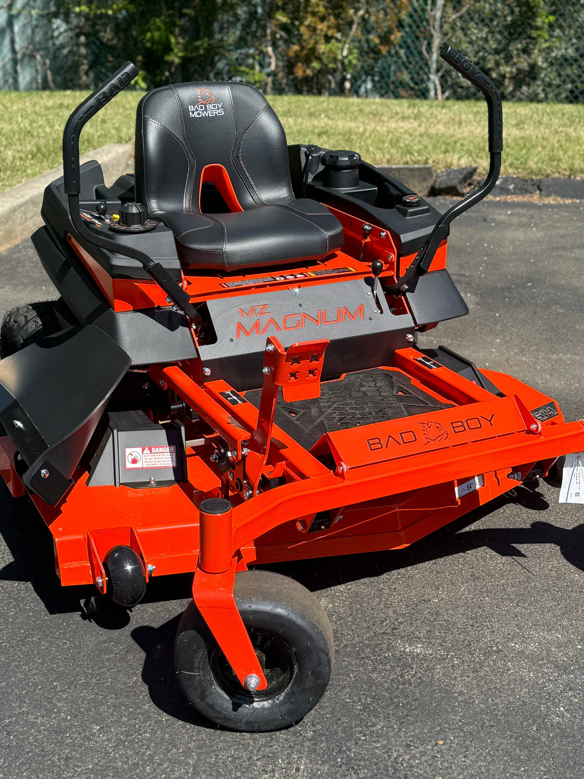 54”MZ Magnum Bad Boy Zero Turn Mower BMZ54FR651