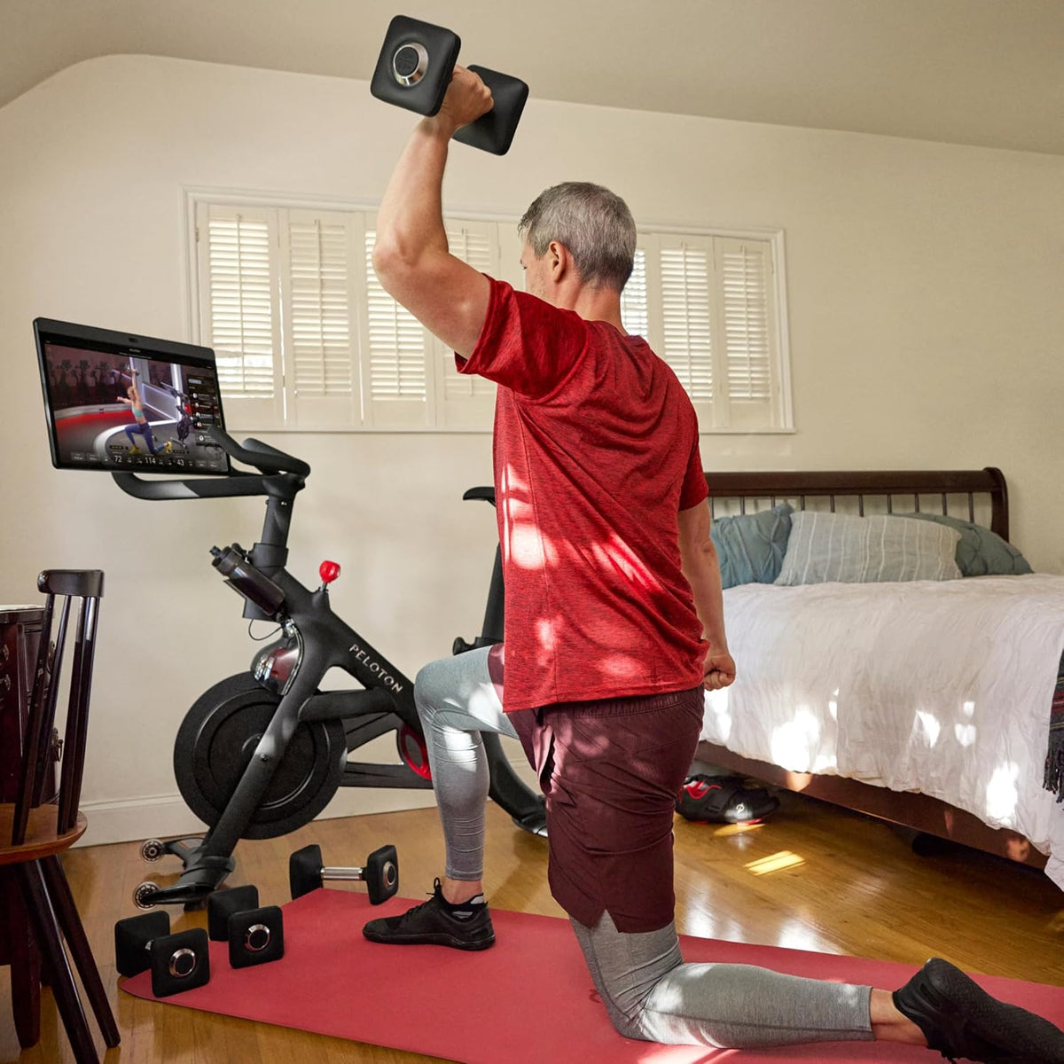Peloton Heimtrainer: Innovatives Indoor‑Bike fürs Workoutl
