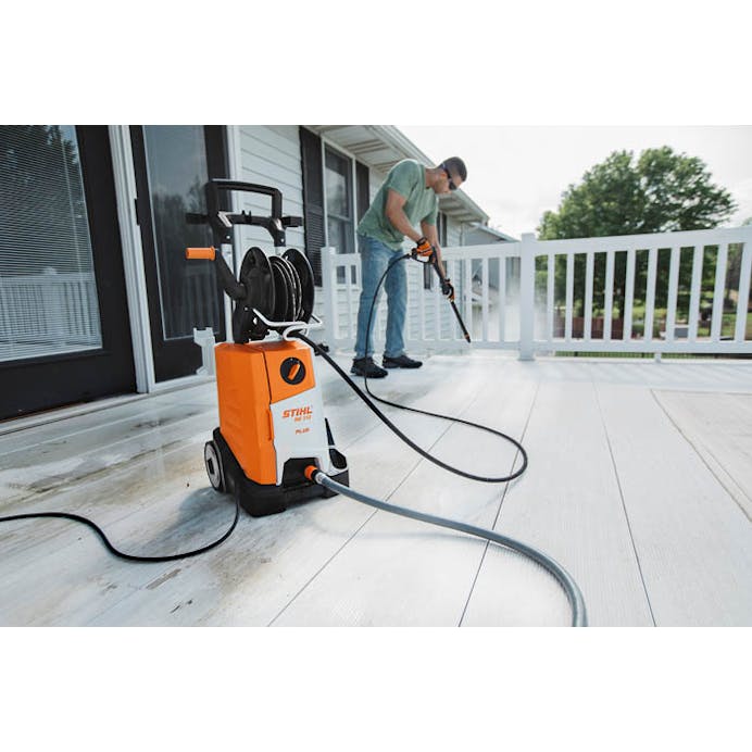 STIHL® RE 110 PLUS – Electric Pressure Washer | 2000 PSI Corded Power