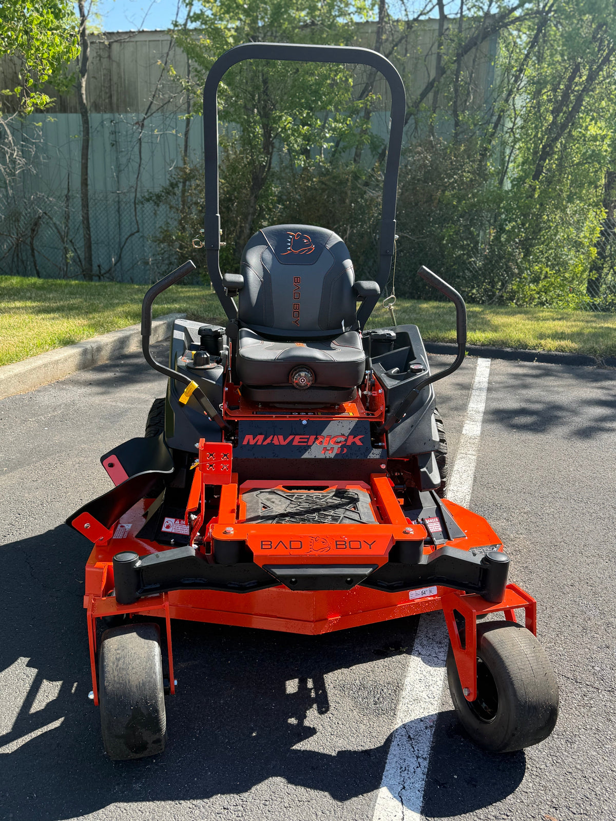 Bad Boy Maverick HD 54" Vanguard EFI 28HP