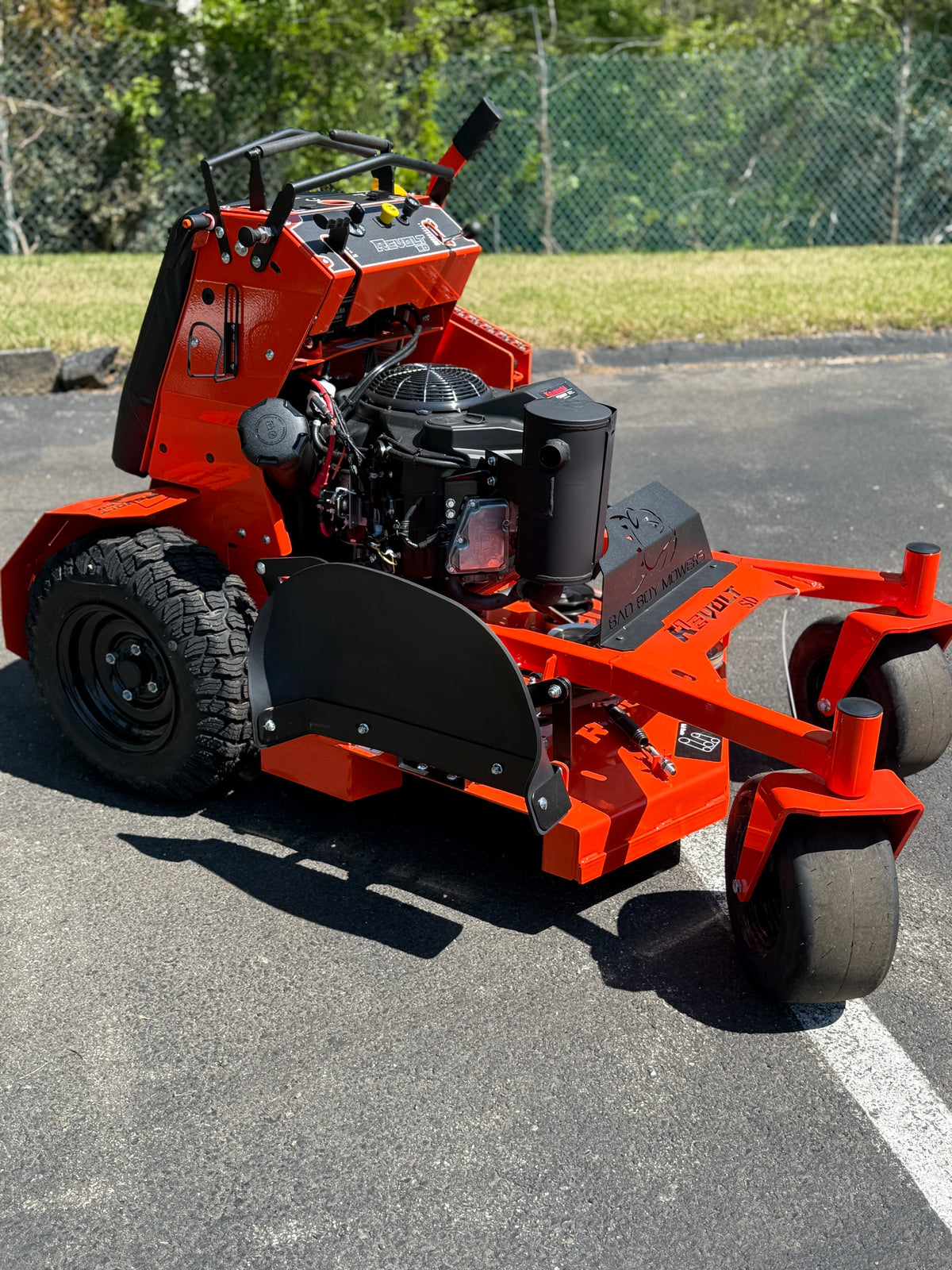 Bad Boy Revolt SD Kawasaki 34" - 603cc, 18.5hp Air-Cooled FS600V