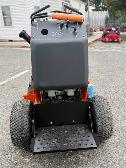 Billy Goat Hurricane  X3001 Zero Turn Stand-On Leaf Blower