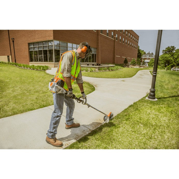 STIHL® KM 111 R – Gas KombiSystem Powerhead | 31.4cc STIHL® Engine